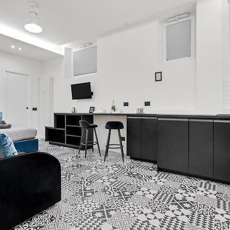 Pab60 -Crescenzago-Luxury Blue House Apartment Milan Exterior photo